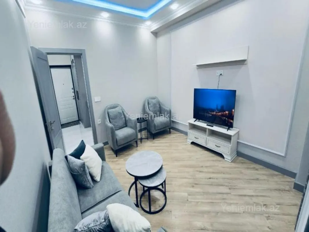 Satılır 2 otaqlı yeni tikili 82.5 m²