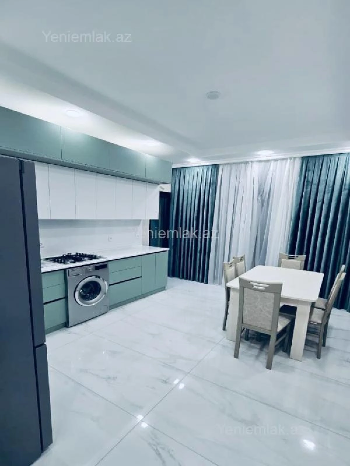 Satılır 2 otaqlı yeni tikili 82.5 m²