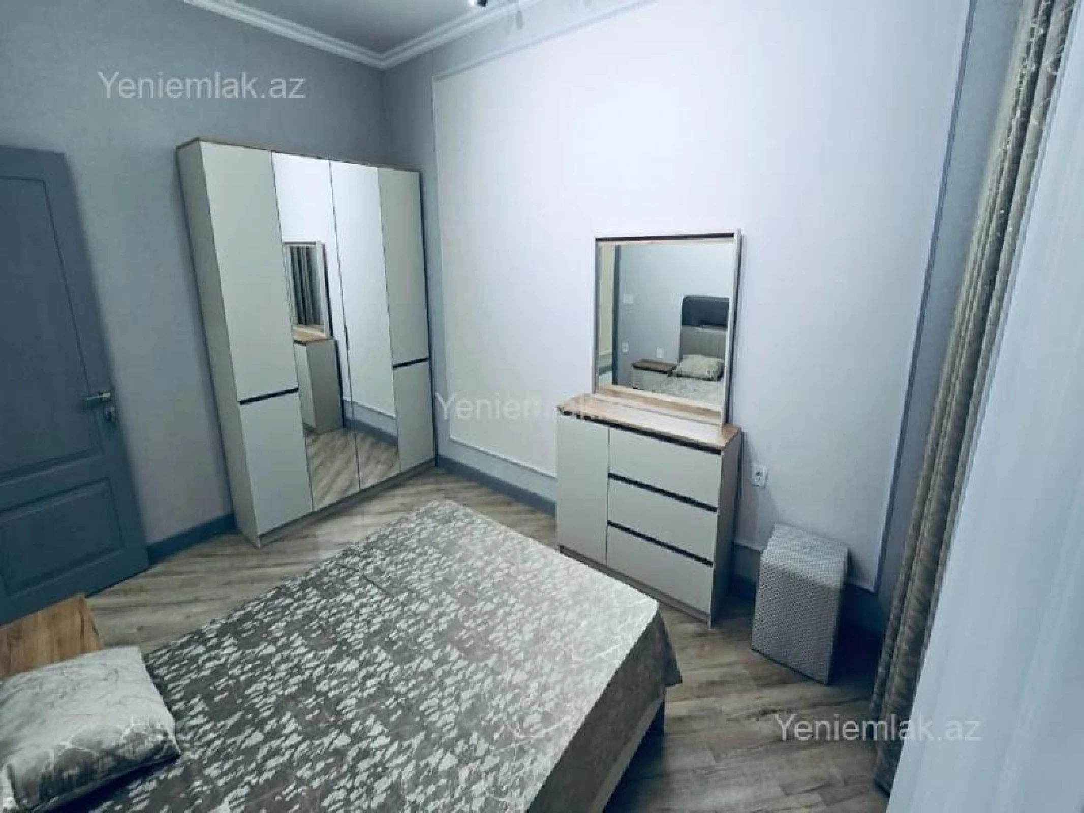 Satılır 2 otaqlı yeni tikili 82.5 m²