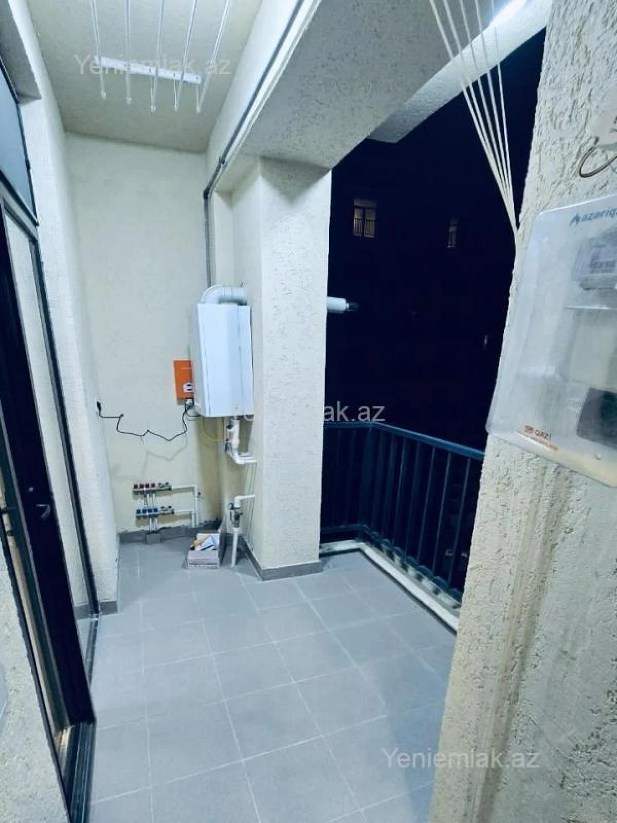 Satılır 2 otaqlı yeni tikili 82.5 m²