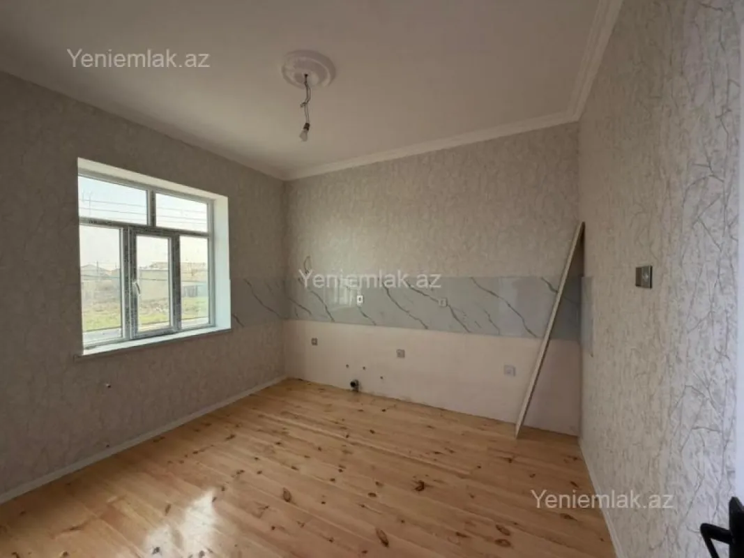 Satılır 2 otaqlı həyət evi 55 m²
