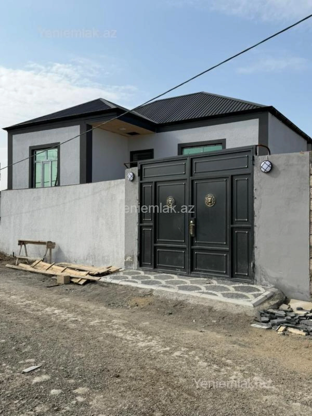 Satılır 2 otaqlı həyət evi 55 m²