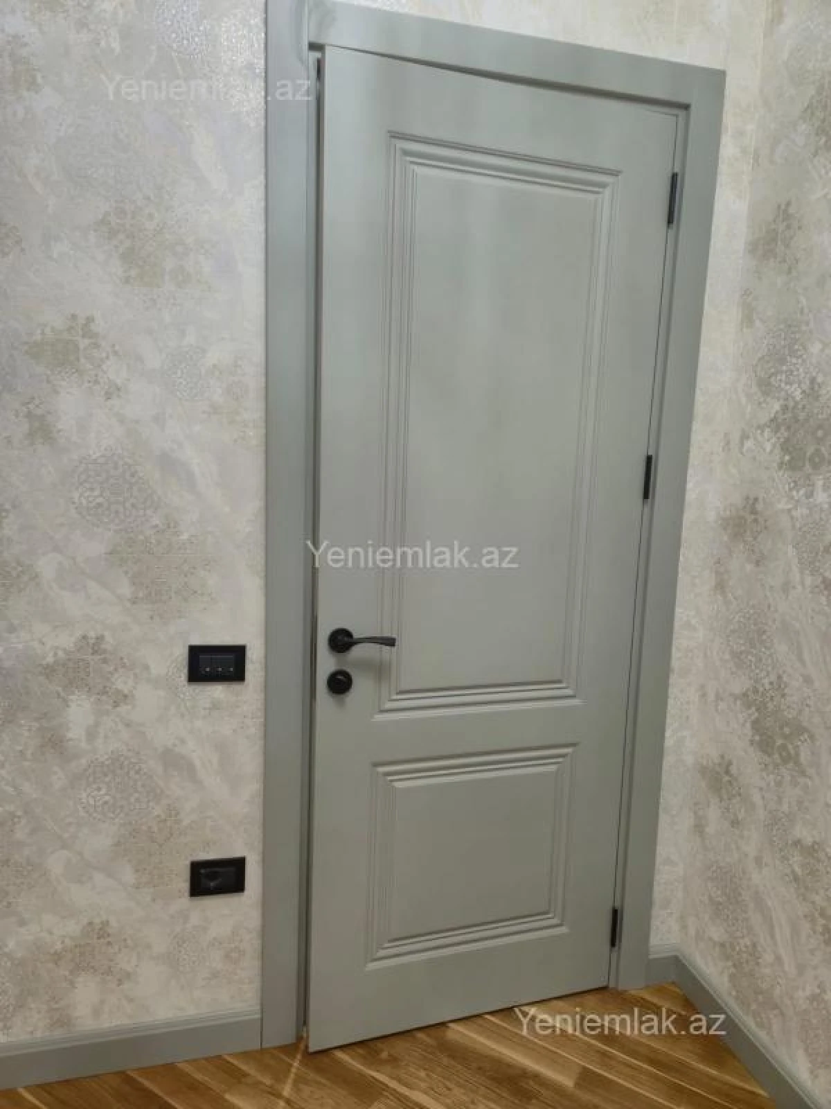 Satılır 3 otaqlı yeni tikili 100 m²