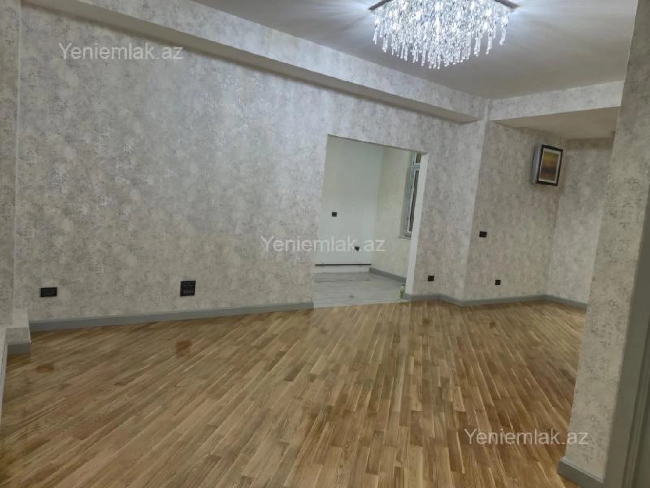 Satılır 3 otaqlı yeni tikili 100 m²