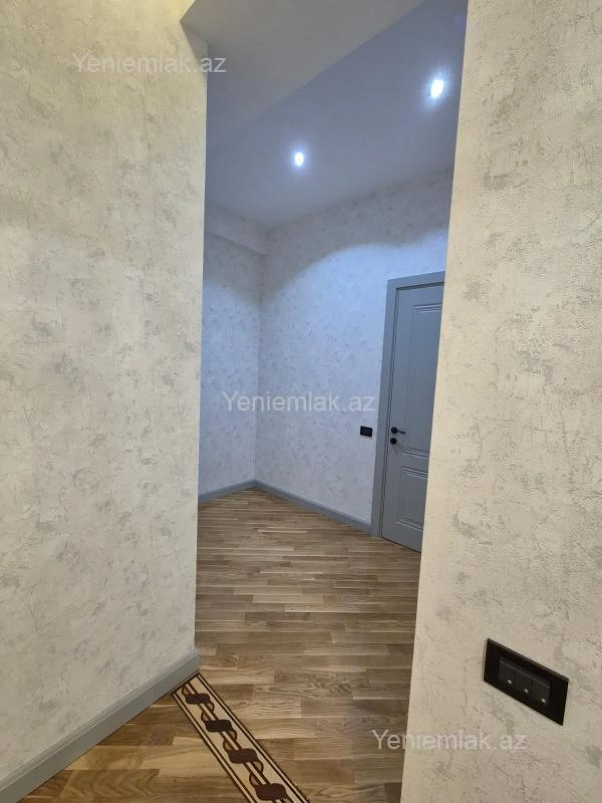 Satılır 3 otaqlı yeni tikili 100 m²