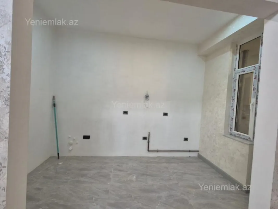 Satılır 3 otaqlı yeni tikili 100 m²