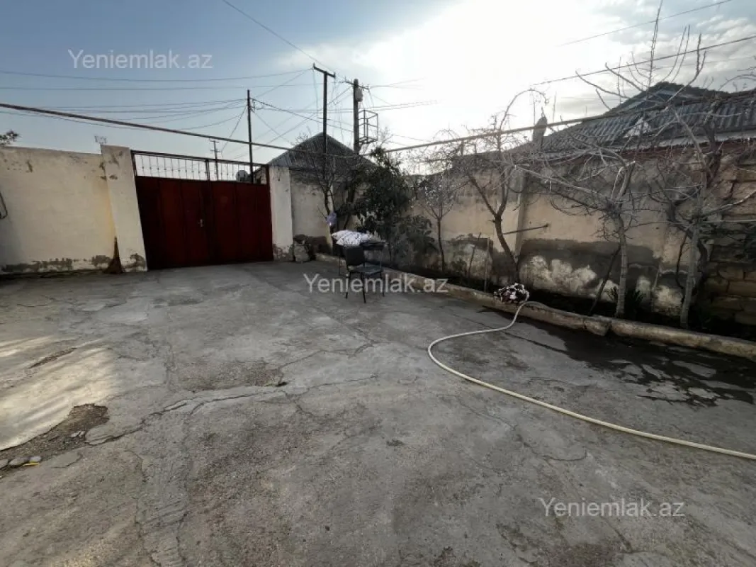Satılır 3 otaqlı həyət evi 90 m²