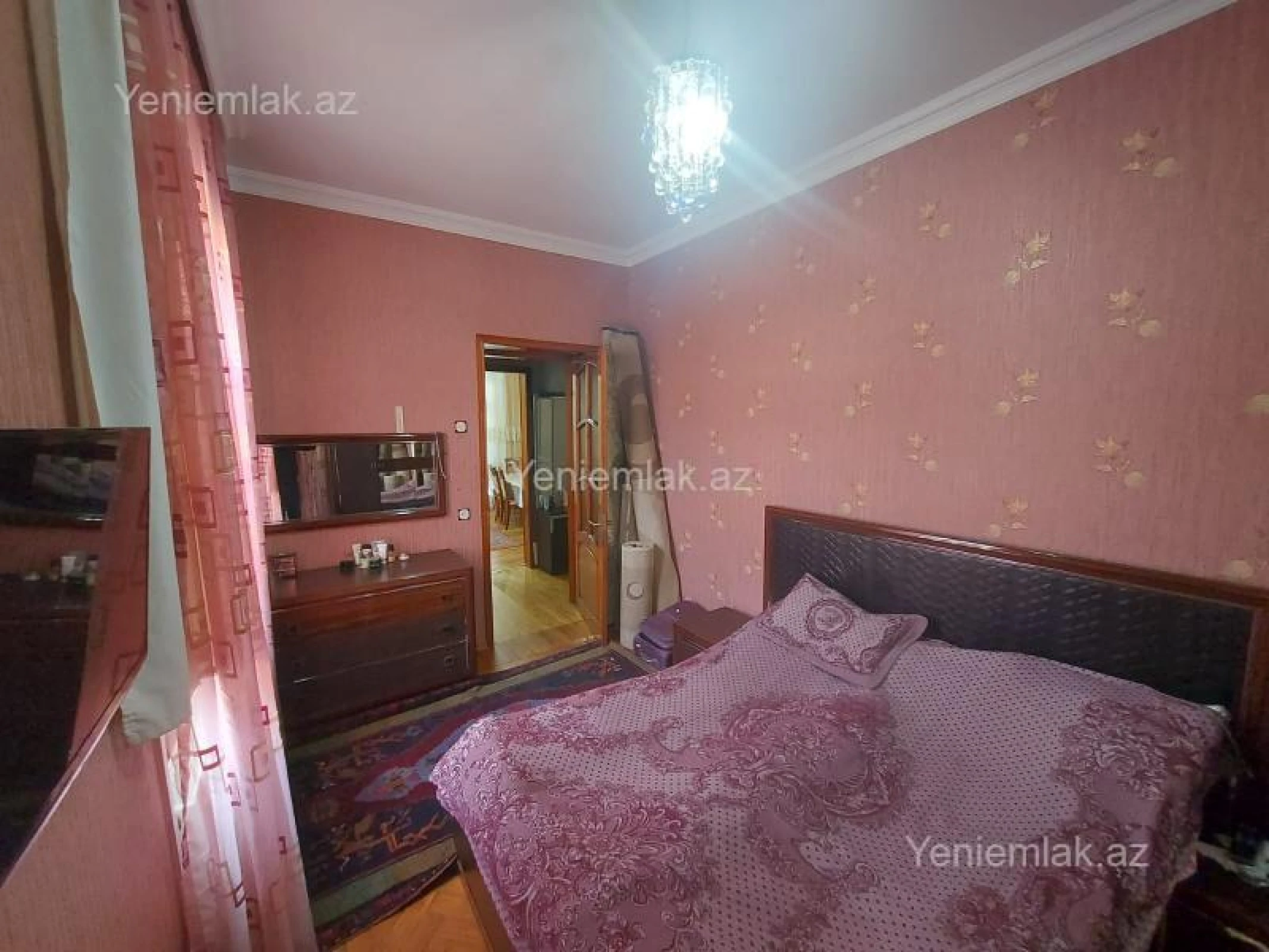 Satılır 2 otaqlı köhnə tikili 60 m²
