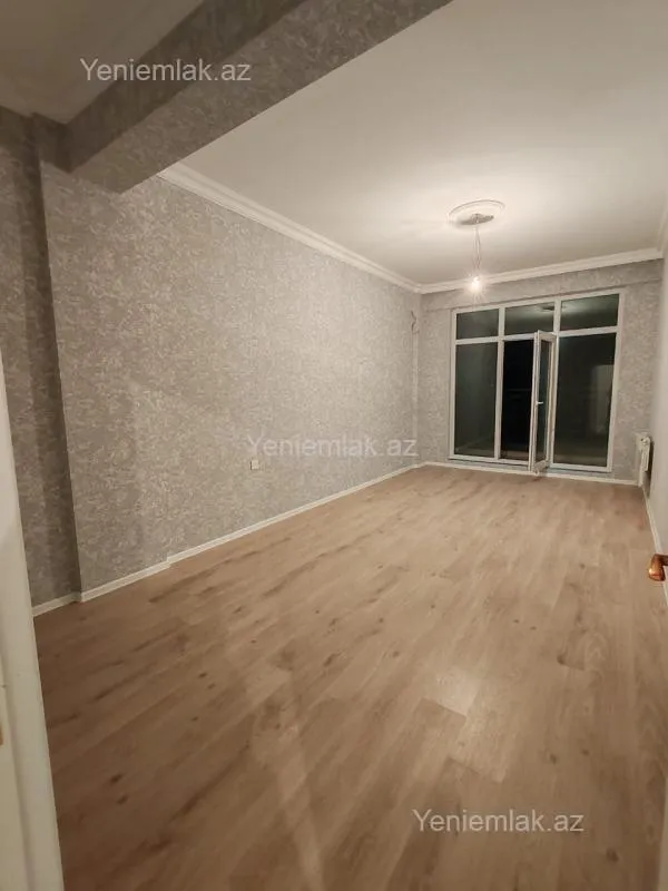 Satılır 2 otaqlı yeni tikili 77 m²