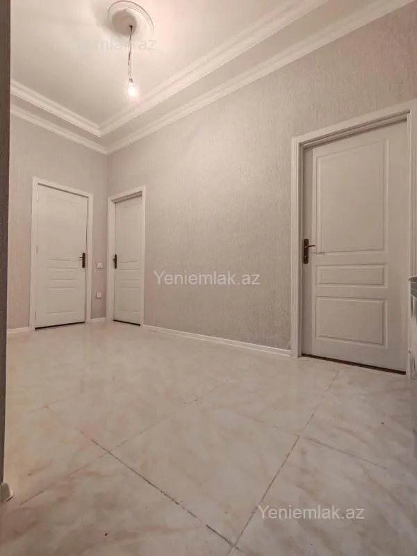 Satılır 2 otaqlı yeni tikili 77 m²