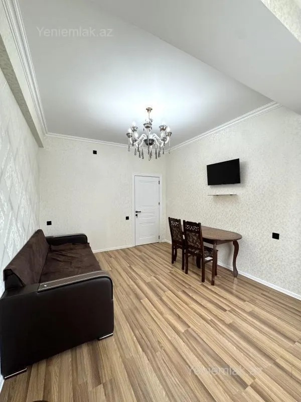 Satılır 2 otaqlı yeni tikili 50 m²