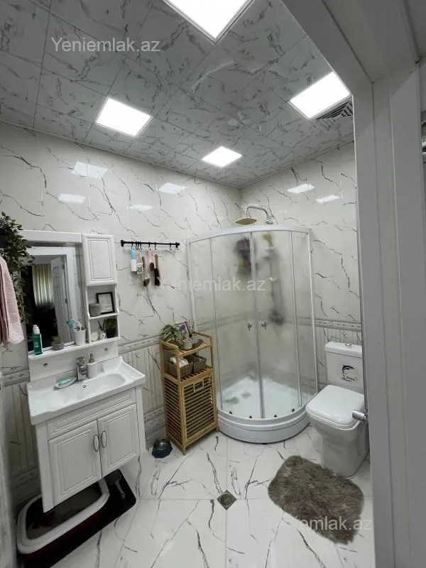 Satılır 3 otaqlı yeni tikili 95 m²