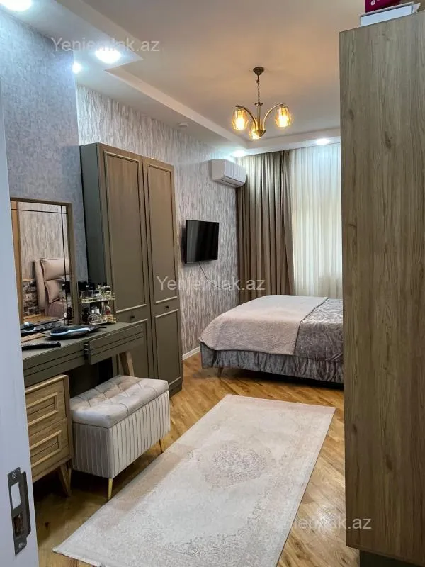 Satılır 3 otaqlı yeni tikili 95 m²