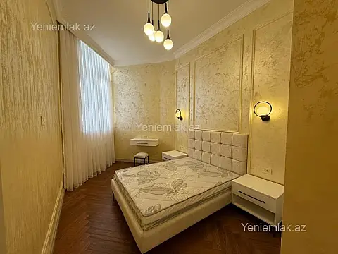 Satılır 3 otaqlı yeni tikili 140 m²