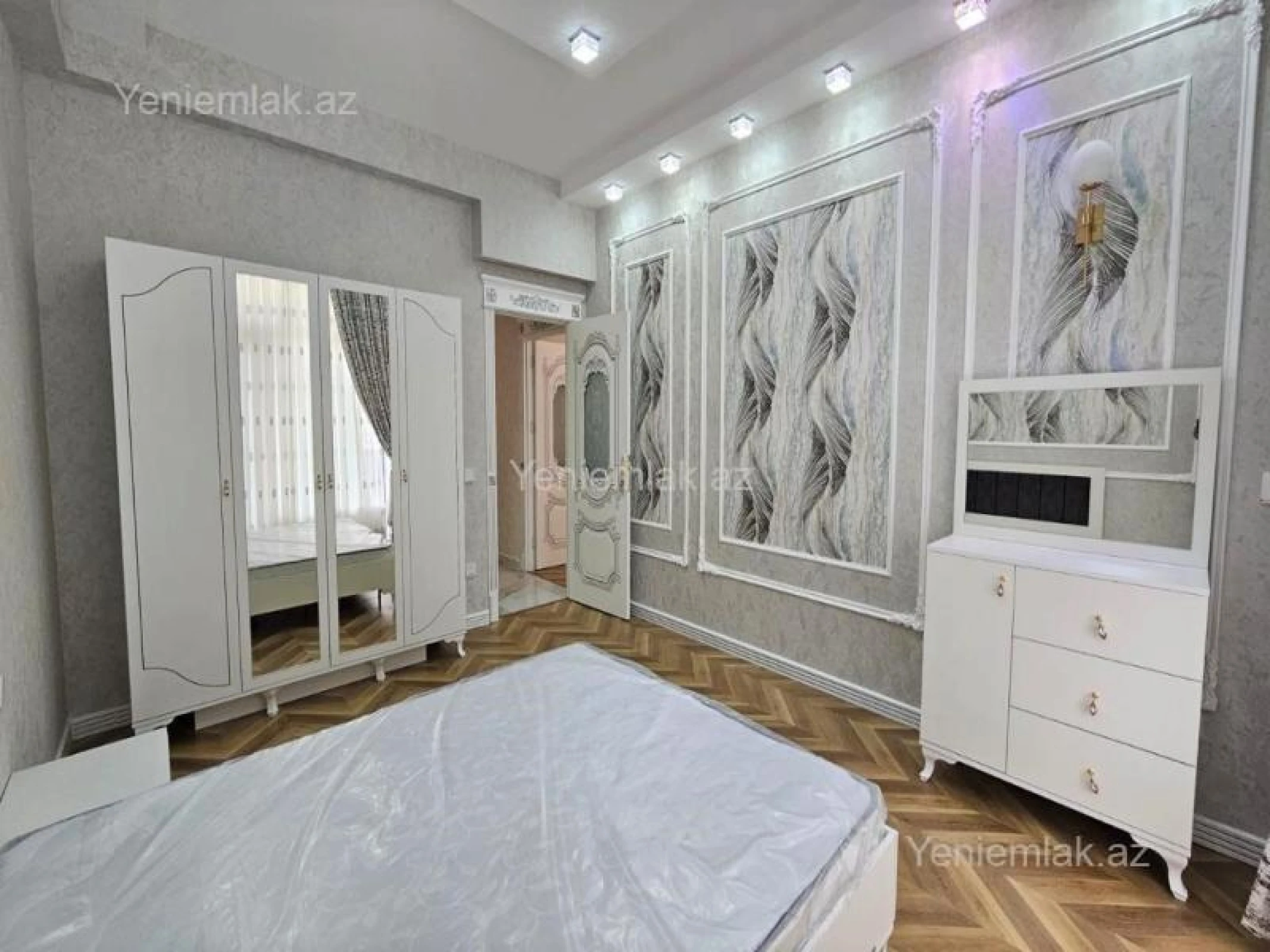 Satılır 3 otaqlı yeni tikili 146 m²