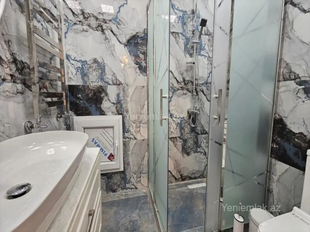 Satılır 3 otaqlı yeni tikili 146 m²