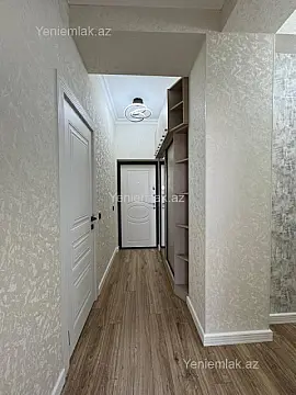 Satılır 3 otaqlı yeni tikili 74 m²