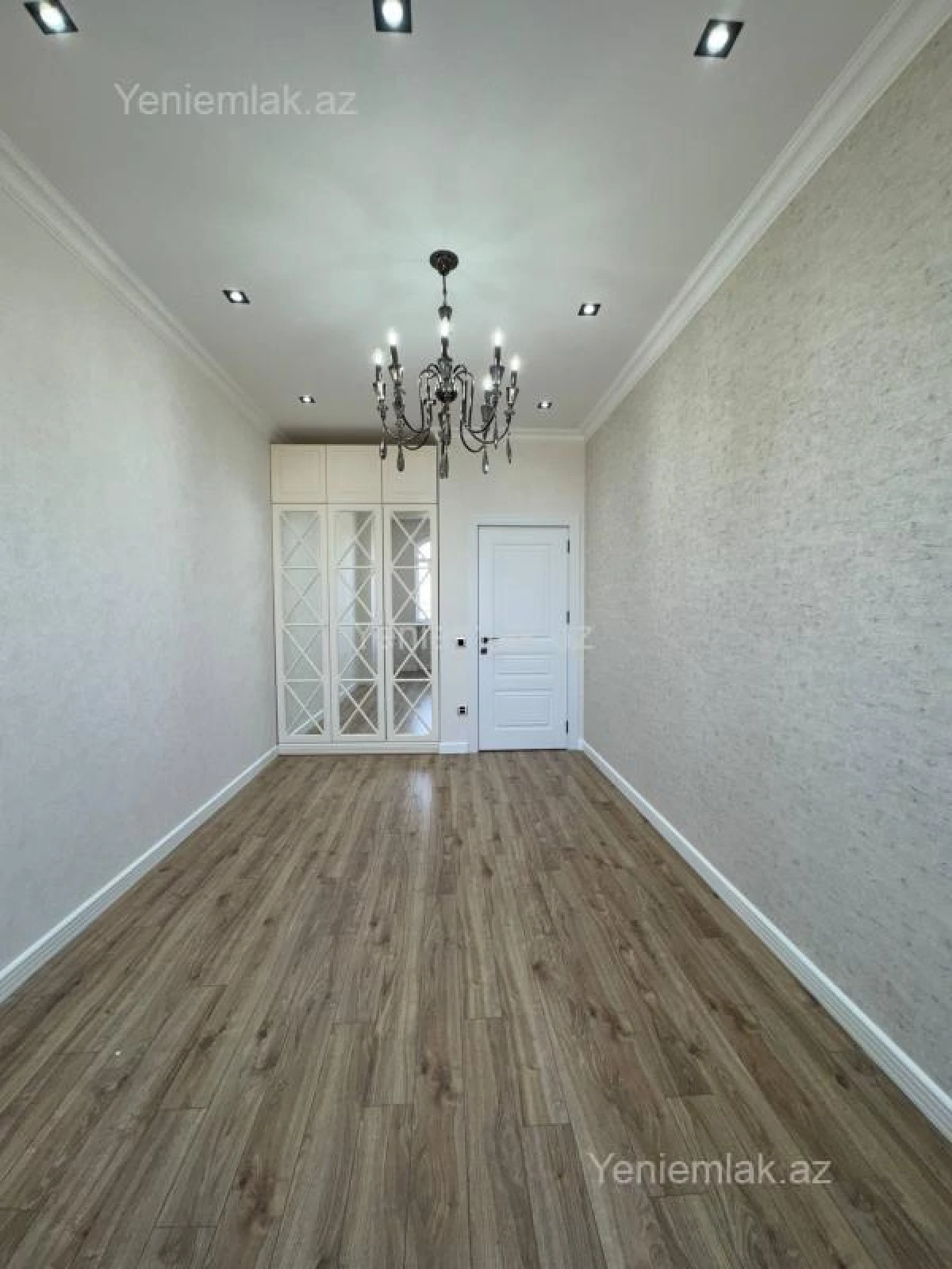 Satılır 3 otaqlı yeni tikili 74 m²