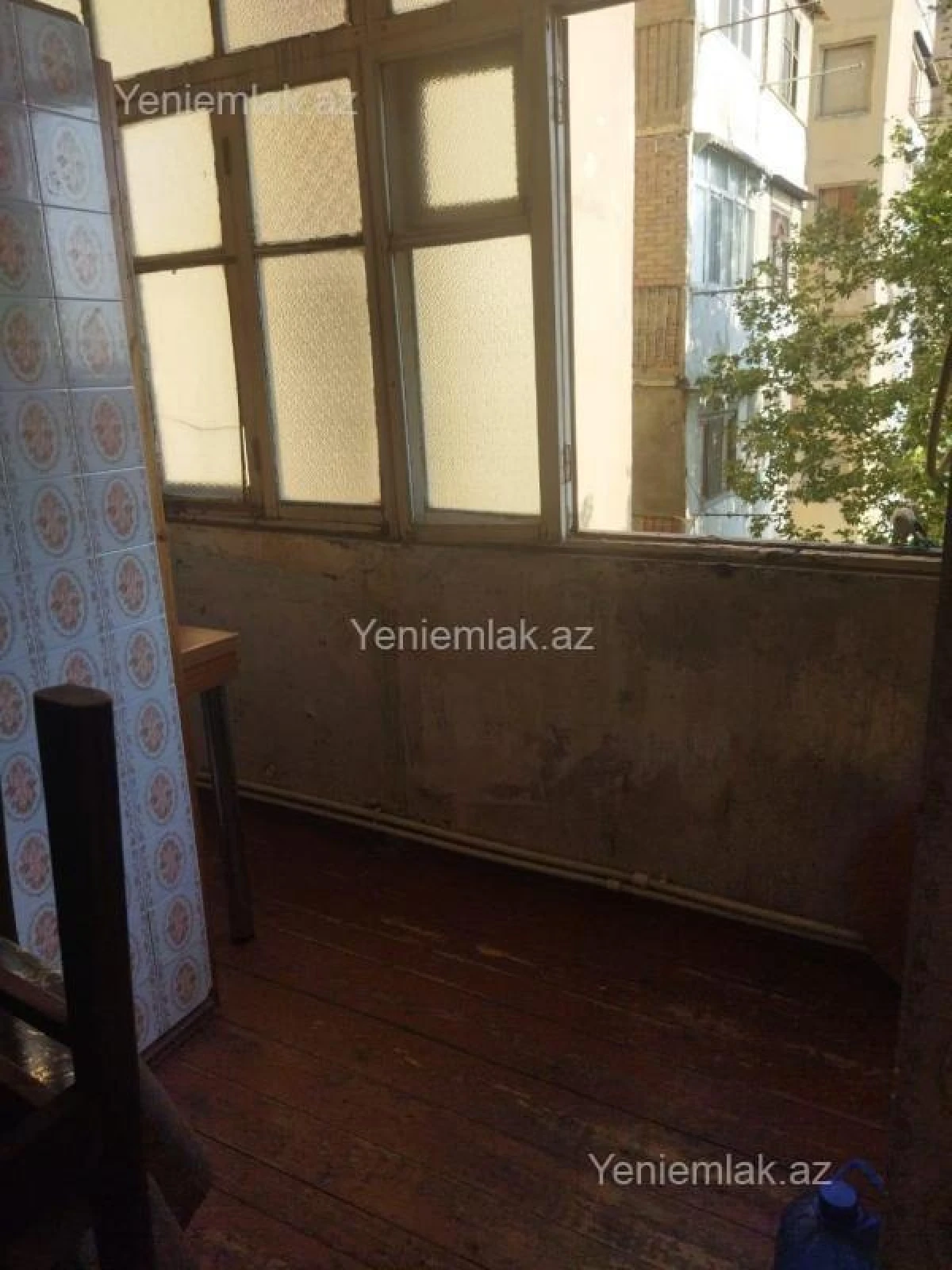 Satılır 3 otaqlı köhnə tikili 80 m²