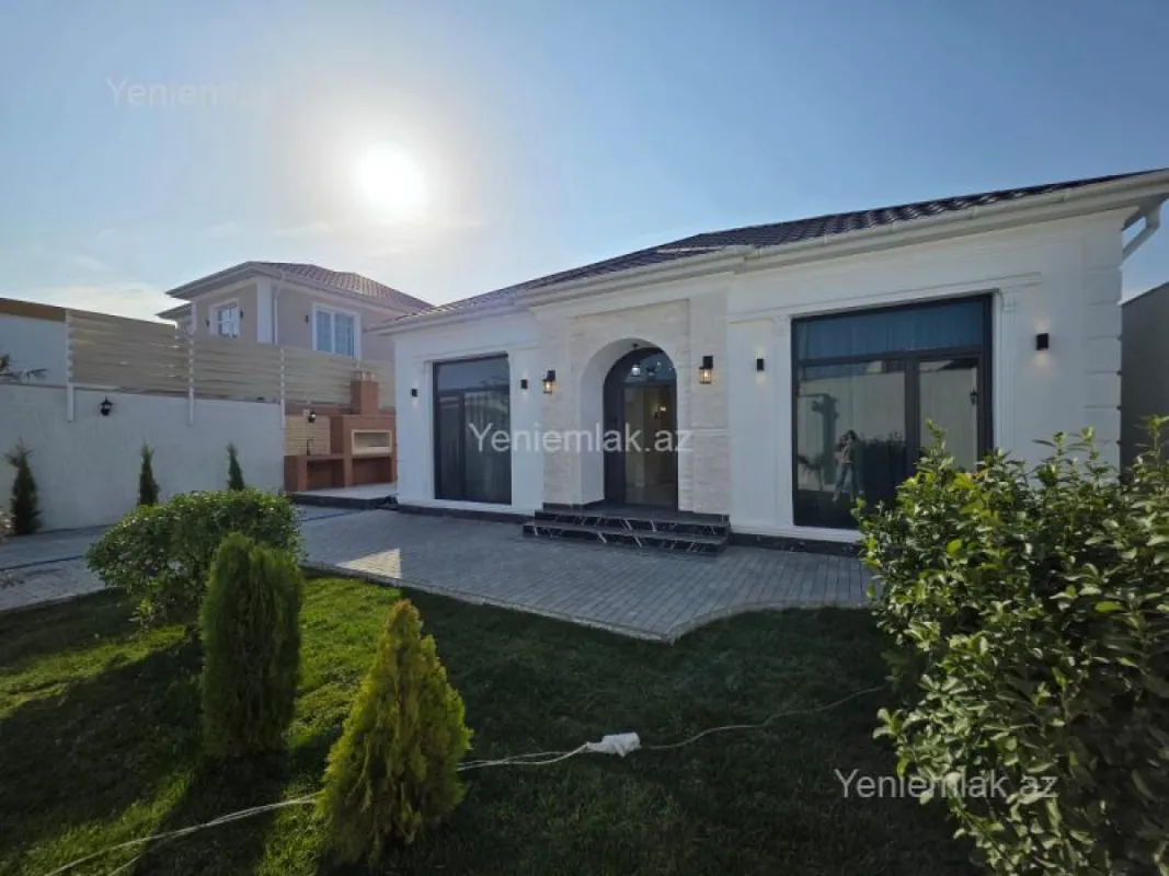 Satılır 4 otaqlı həyət evi 130 m²