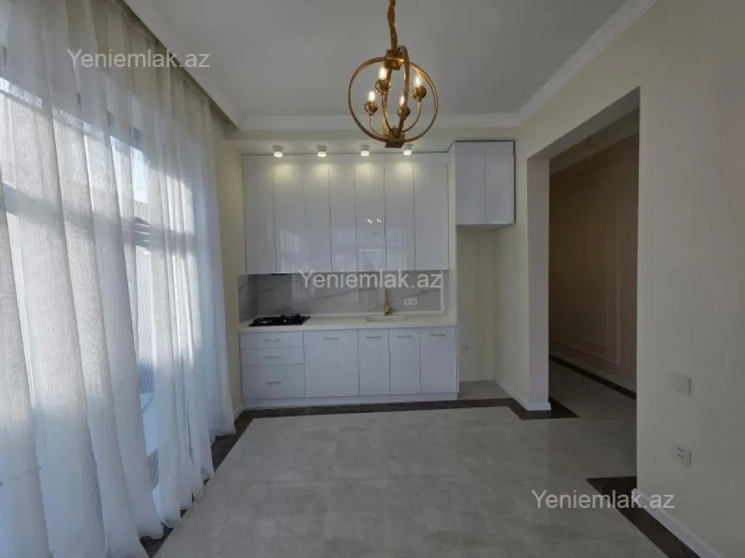 Satılır 4 otaqlı həyət evi 130 m²