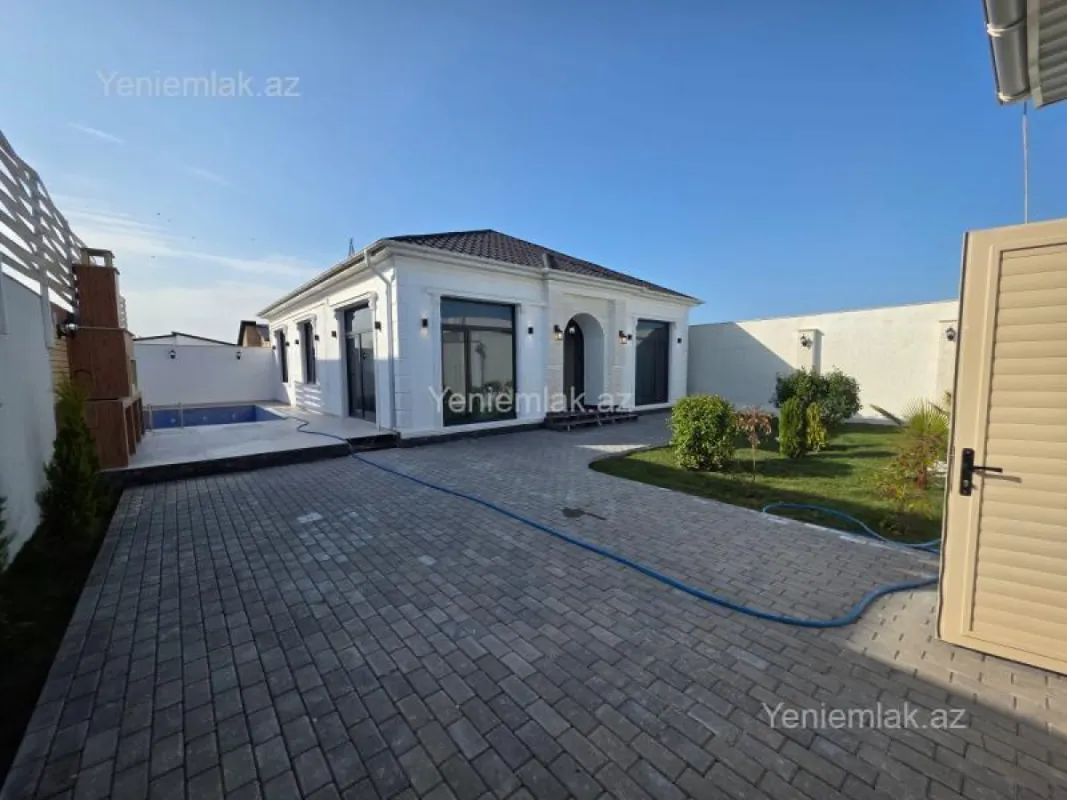 Satılır 4 otaqlı həyət evi 130 m²