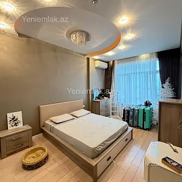 Satılır 3 otaqlı yeni tikili 160 m²