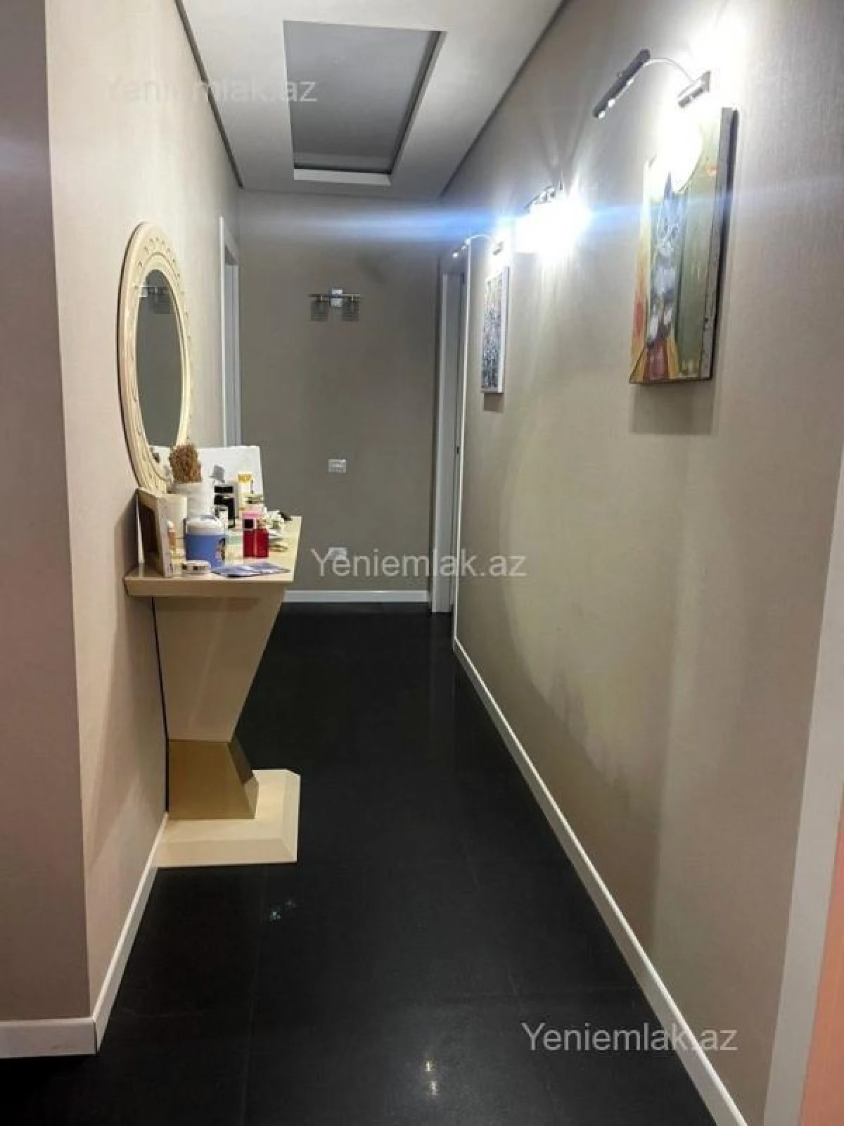 Satılır 3 otaqlı yeni tikili 160 m²