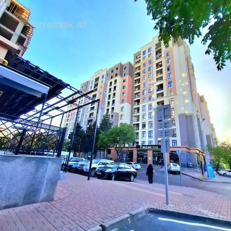 Satılır 2 otaqlı yeni tikili 82.1 m²