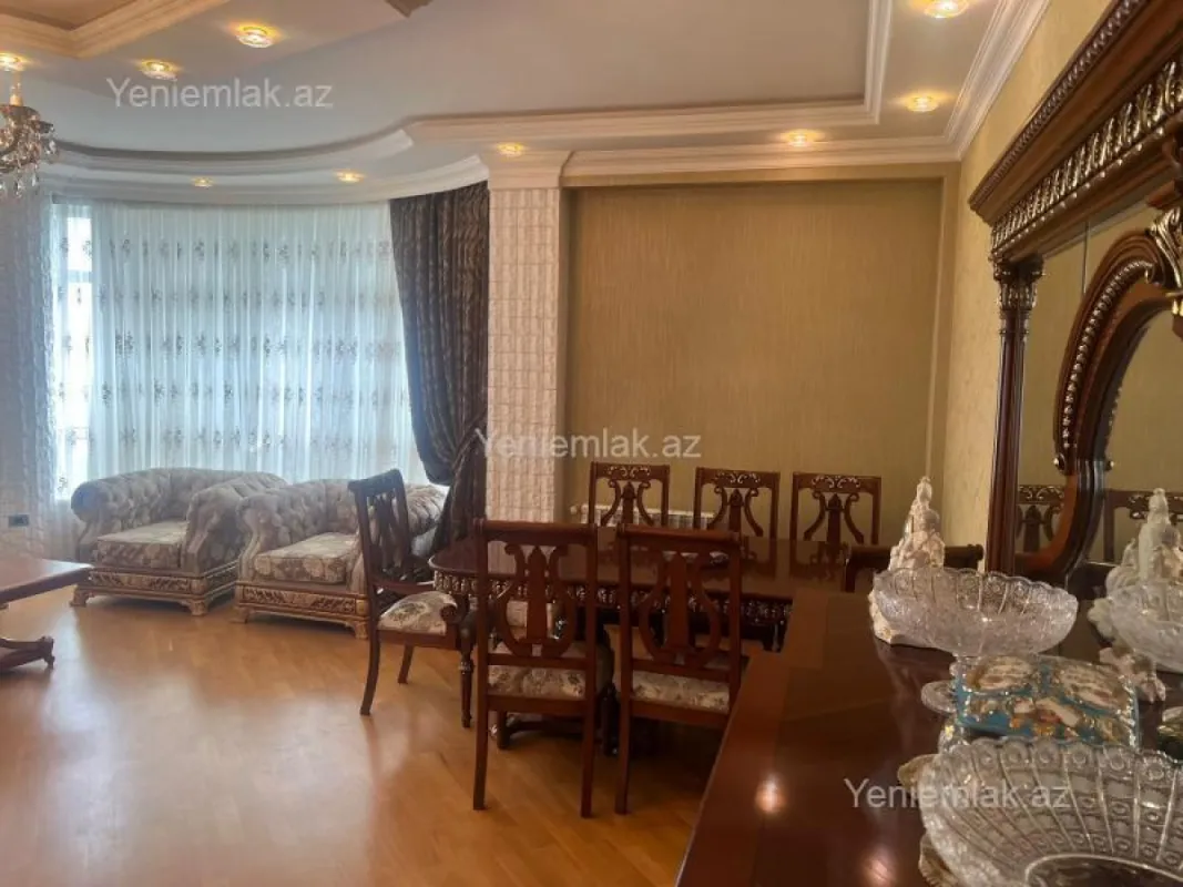 Satılır 5 otaqlı yeni tikili 186 m²