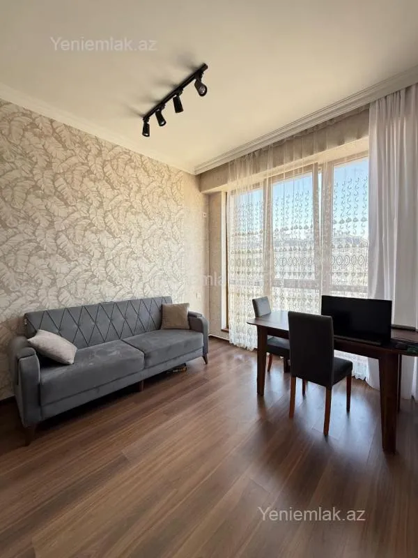 Satılır 2 otaqlı yeni tikili 56 m²