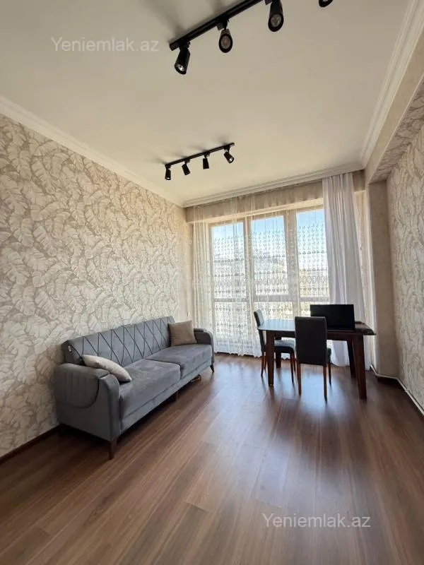 Satılır 2 otaqlı yeni tikili 56 m²