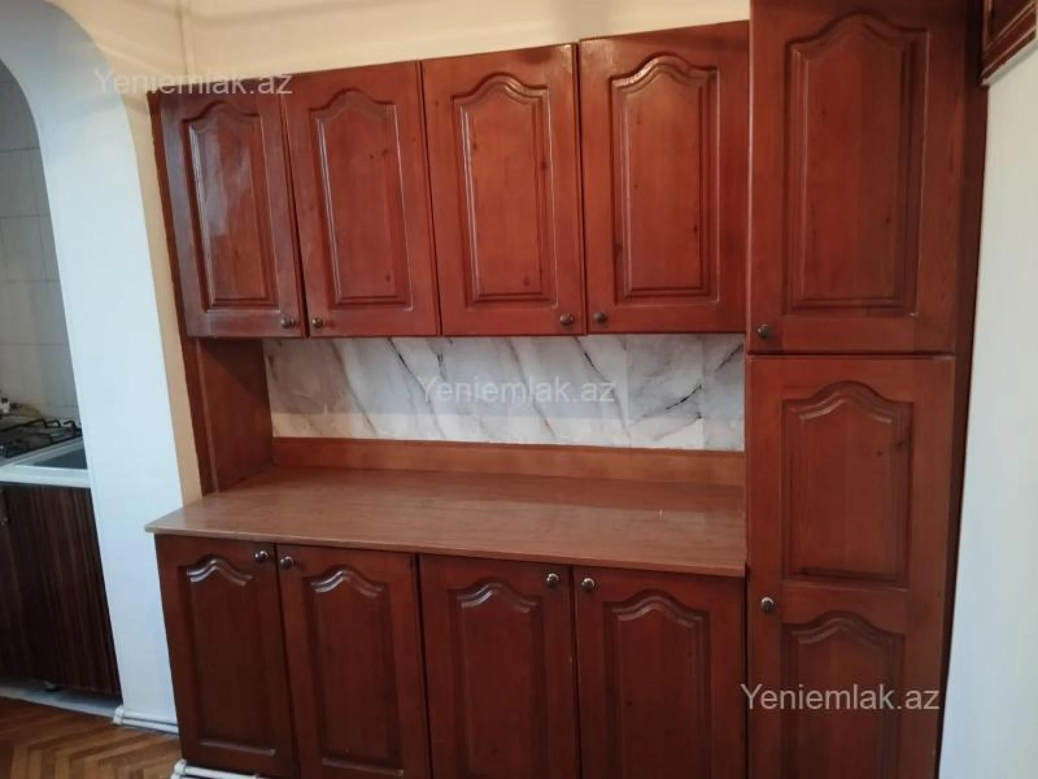 Satılır 3 otaqlı köhnə tikili 75 m²