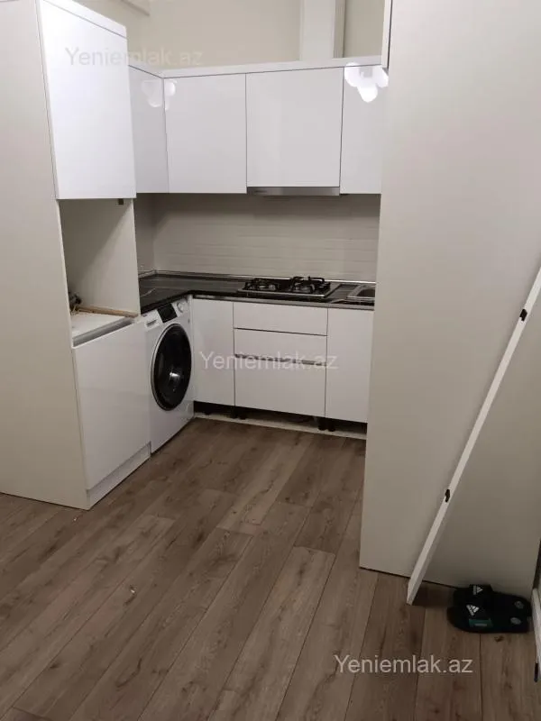 Satılır 2 otaqlı yeni tikili 74 m²