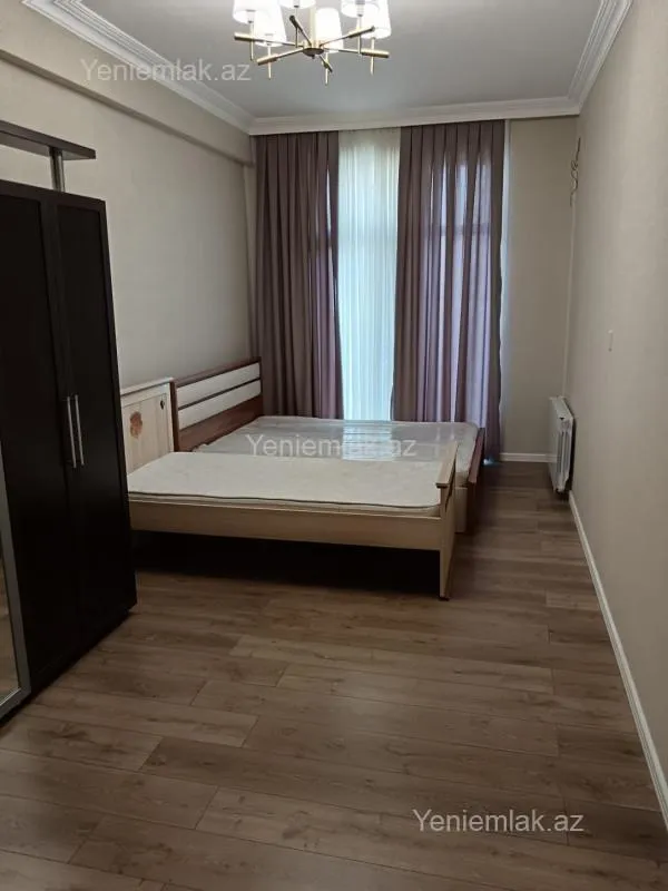 Satılır 2 otaqlı yeni tikili 74 m²