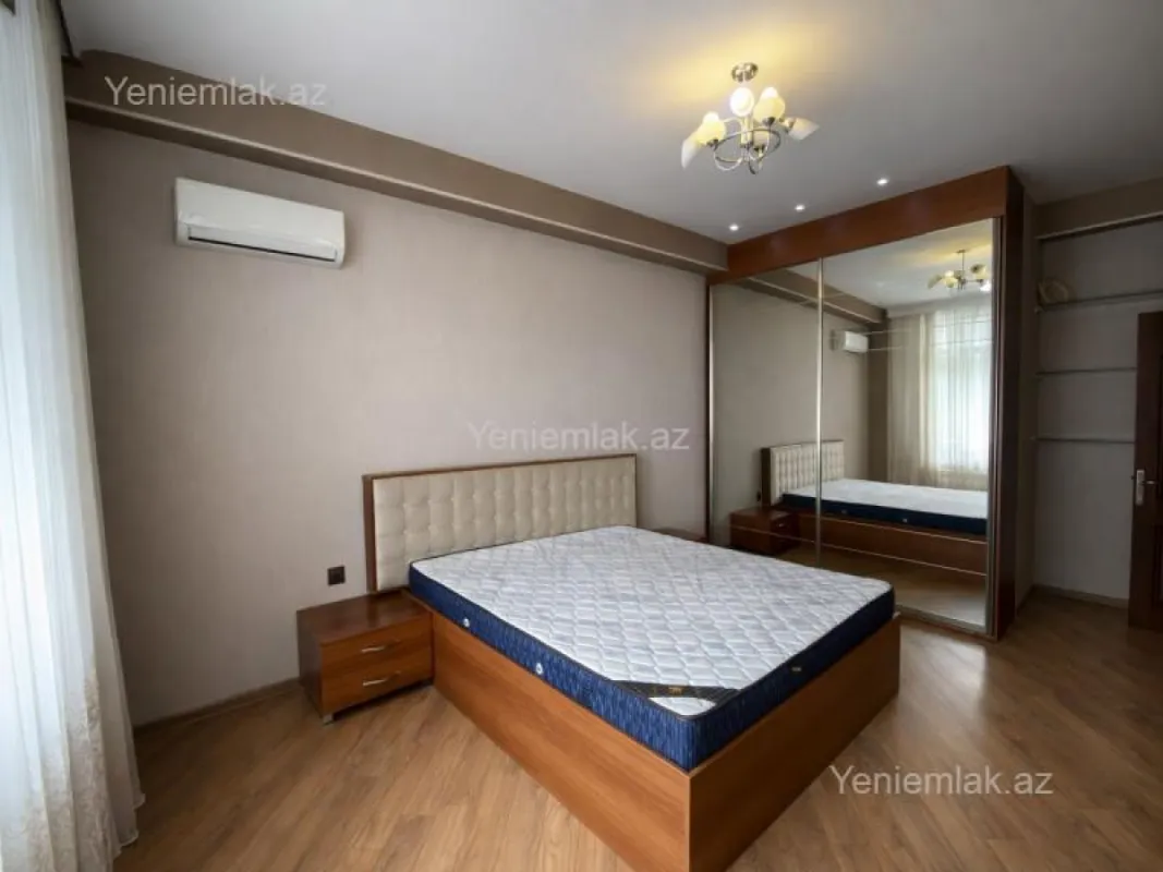 Satılır 2 otaqlı yeni tikili 68 m²