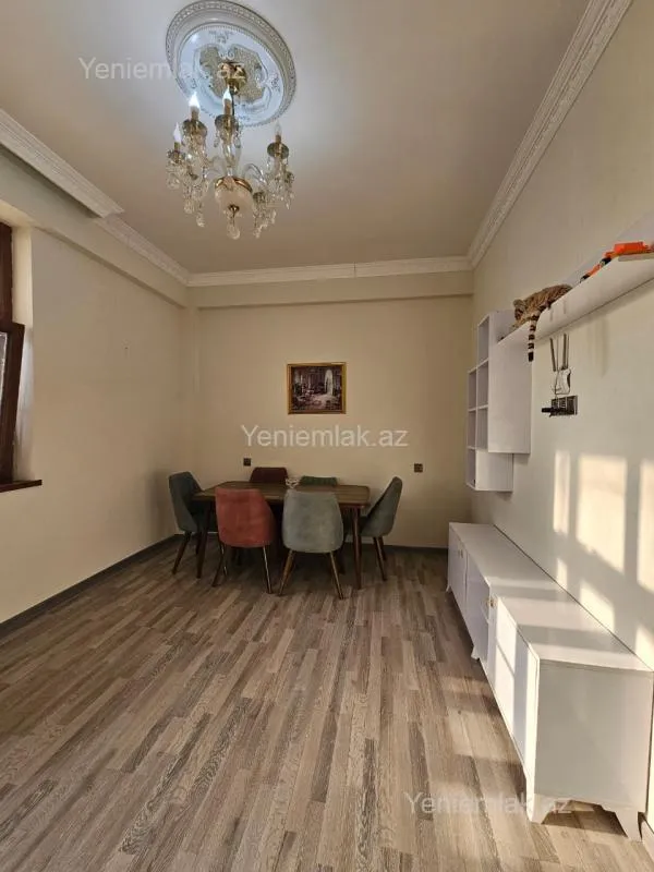Satılır 2 otaqlı yeni tikili 58 m²