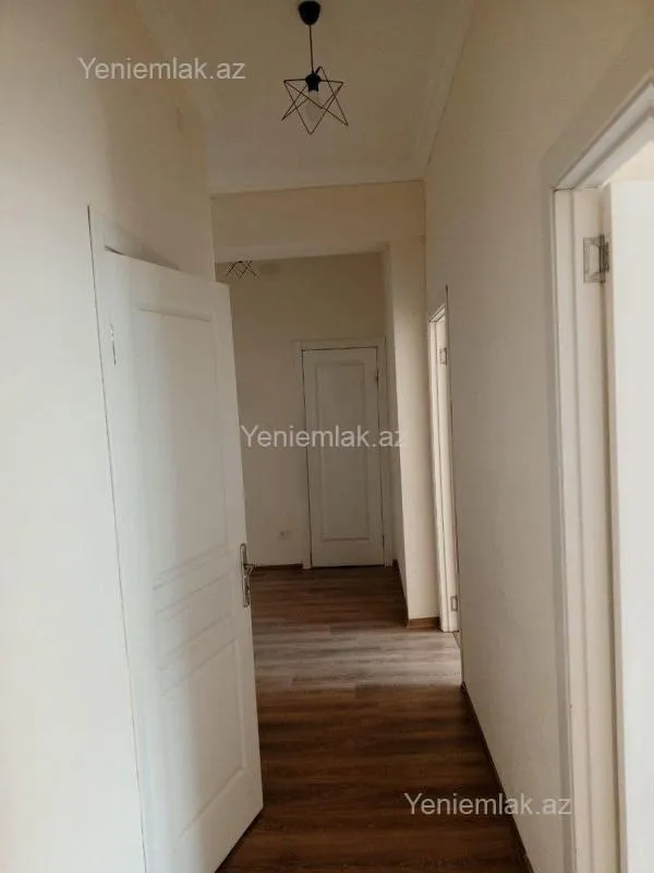 Satılır 2 otaqlı yeni tikili 58 m²