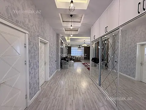 Satılır 7 otaqlı həyət evi 600 m²
