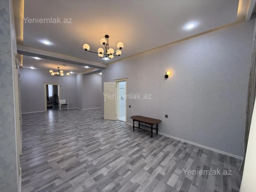Satılır 7 otaqlı həyət evi 600 m²