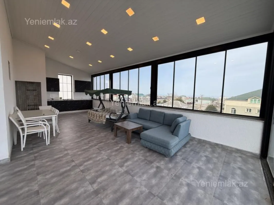 Satılır 7 otaqlı həyət evi 600 m²