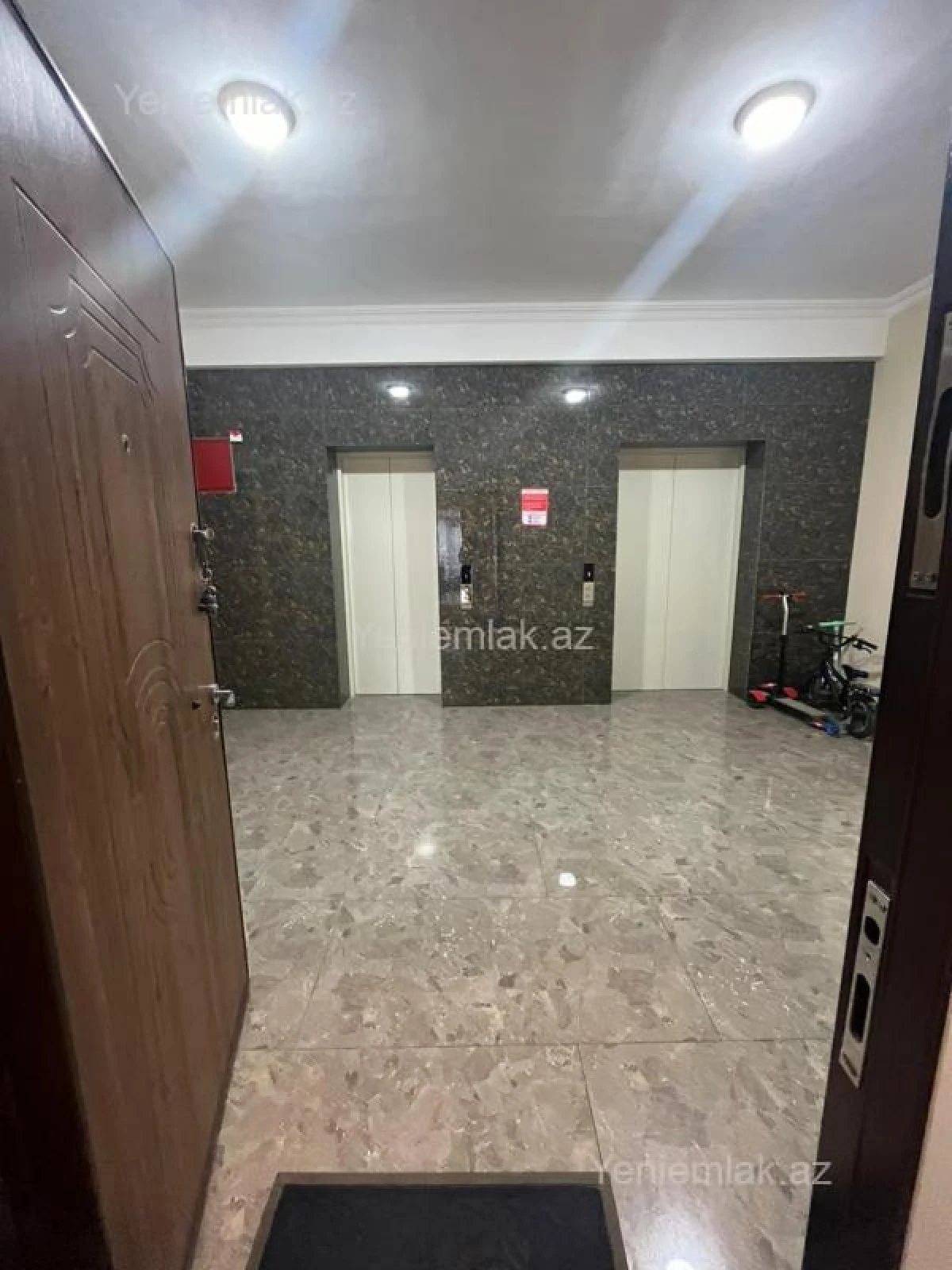 Satılır 3 otaqlı yeni tikili 95 m²