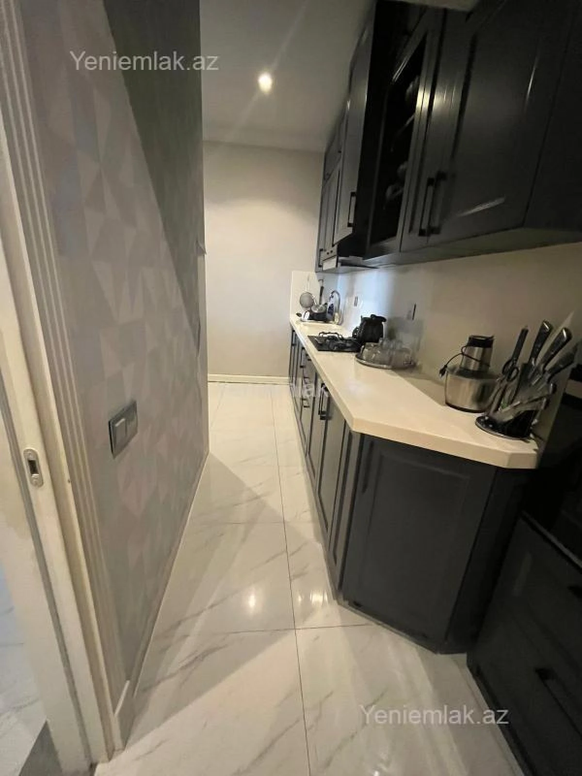 Satılır 3 otaqlı yeni tikili 95 m²