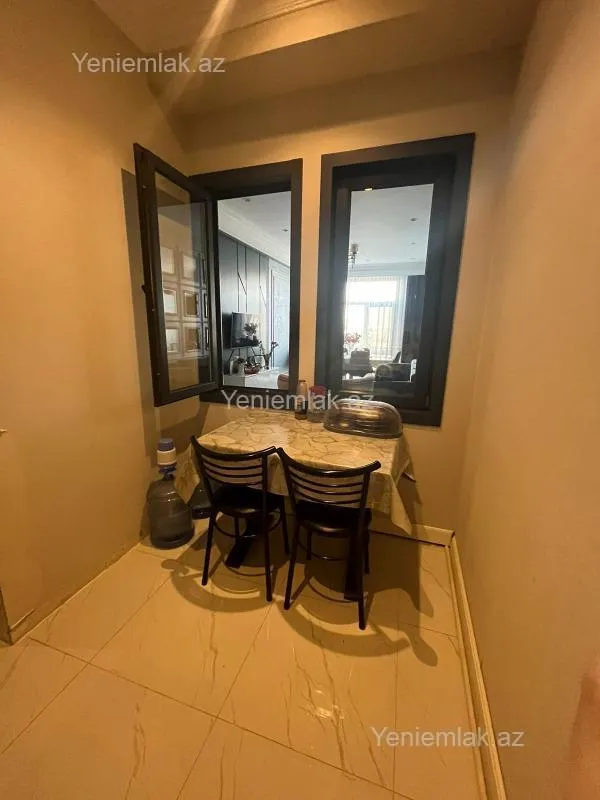 Satılır 3 otaqlı yeni tikili 95 m²