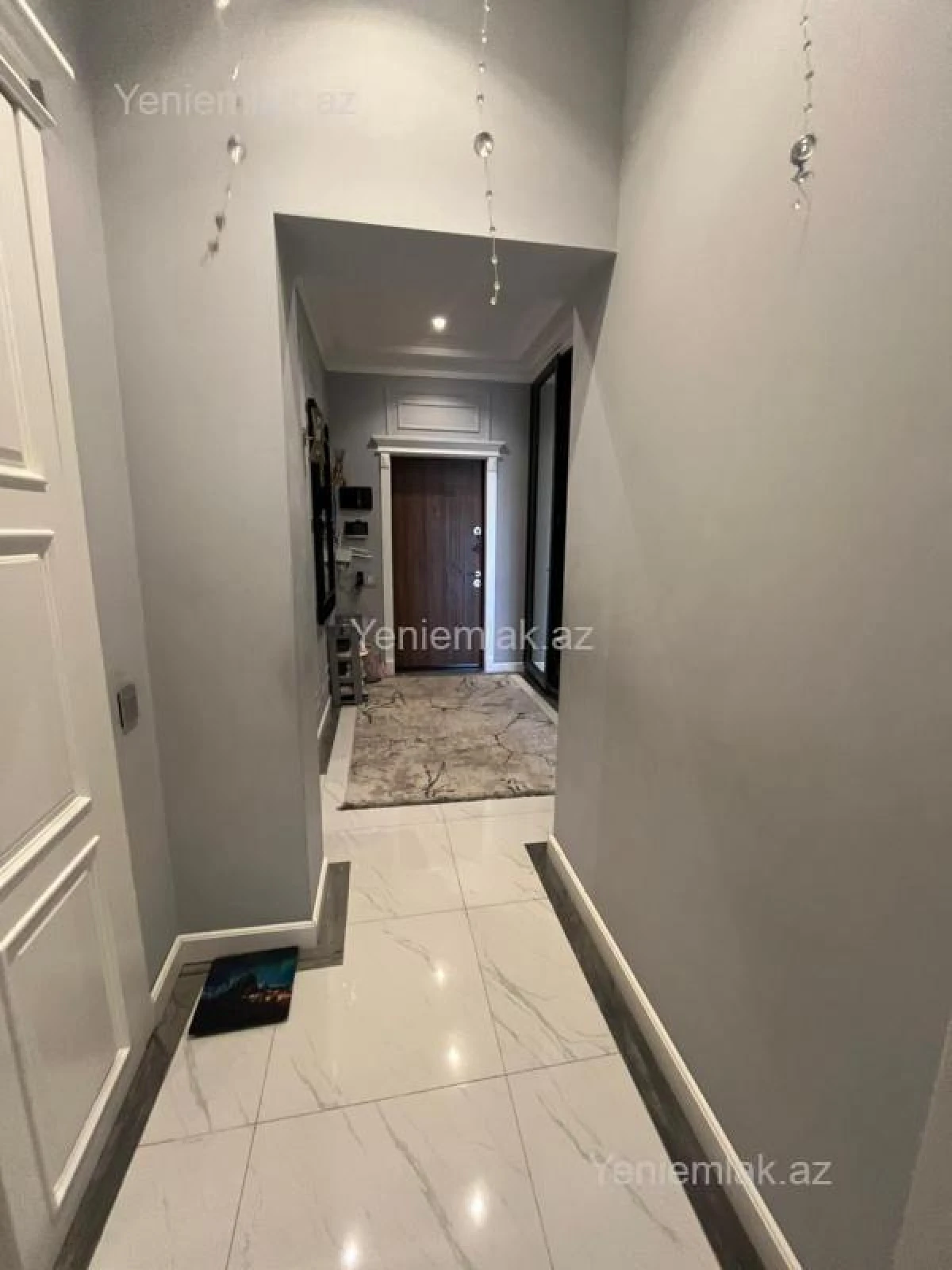 Satılır 3 otaqlı yeni tikili 95 m²