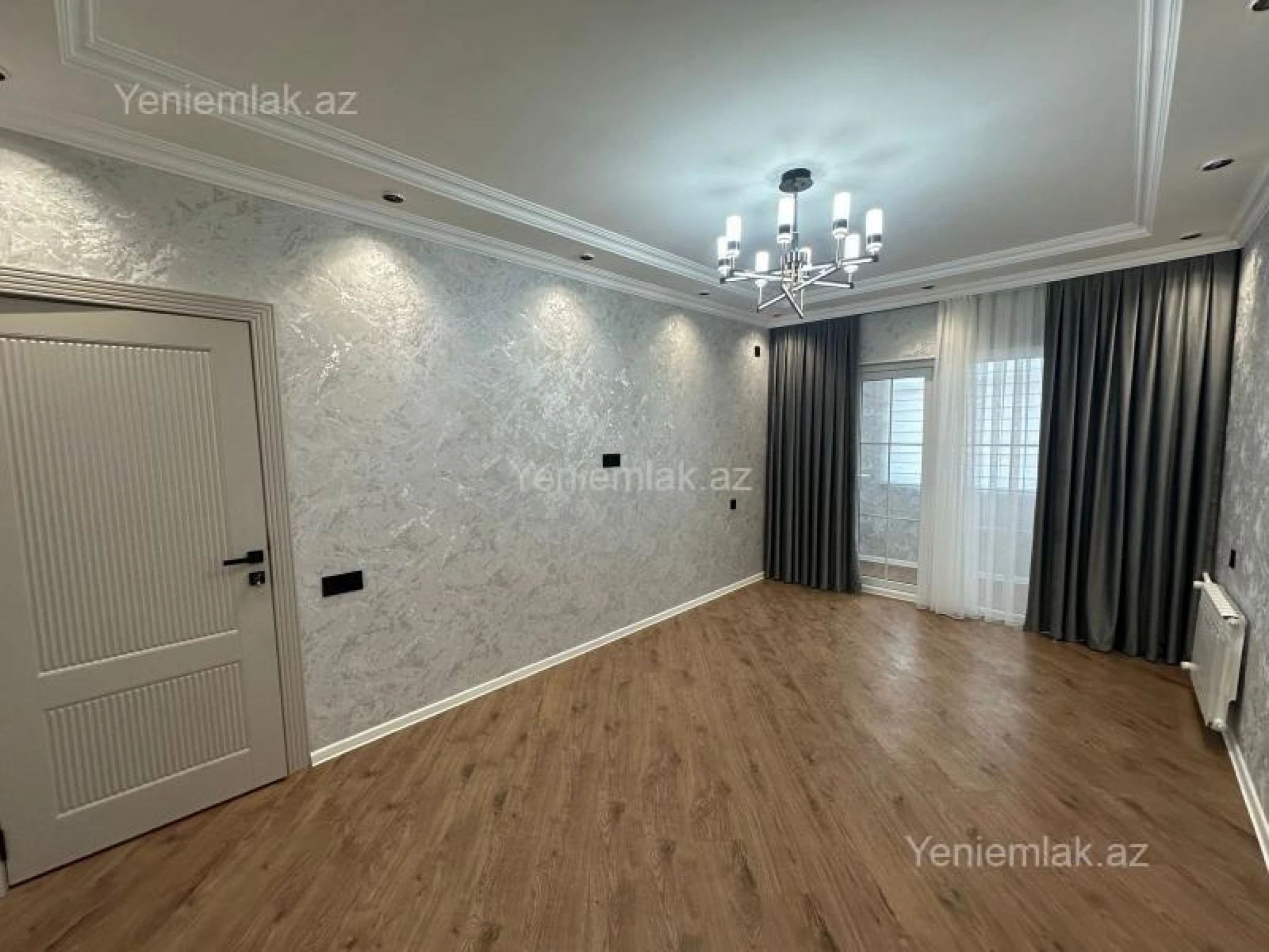Satılır 3 otaqlı köhnə tikili 80 m²