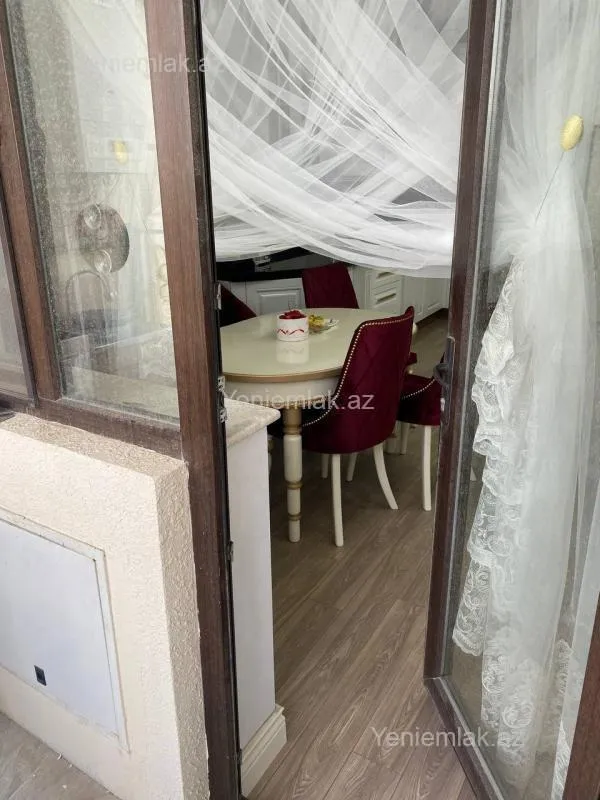 Satılır 3 otaqlı yeni tikili 125 m²