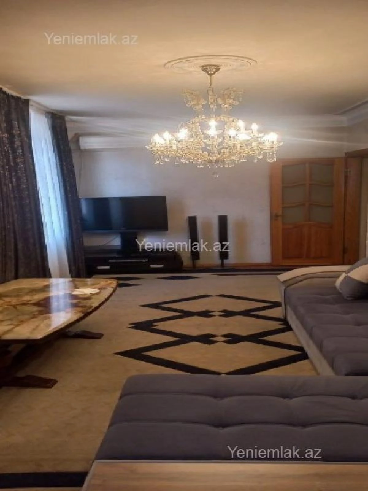 Satılır 1 otaqlı köhnə tikili 45 m²