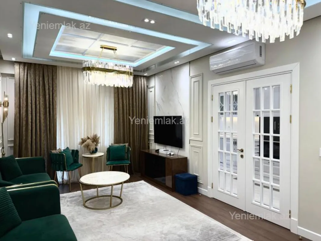 Satılır 4 otaqlı yeni tikili 155 m²