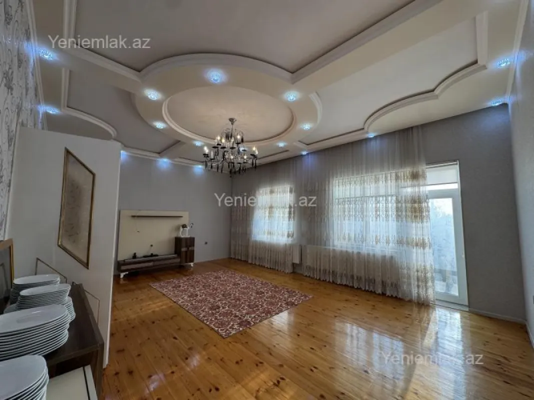 Satılır 4 otaqlı həyət evi 154 m²